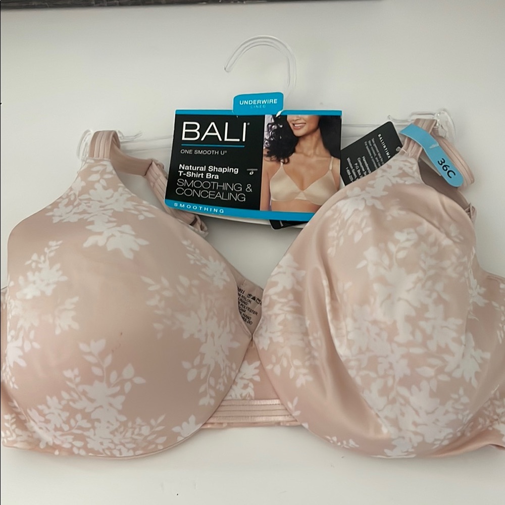 Bali Women's Natural Shaping T-Shirt Bra - Cream
